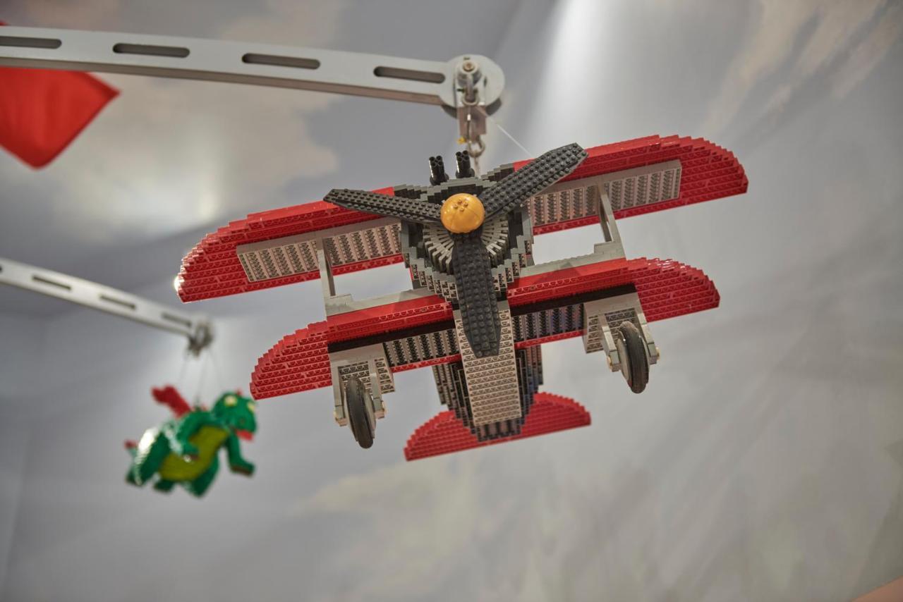 Legoland Windsor Resort Esterno foto
